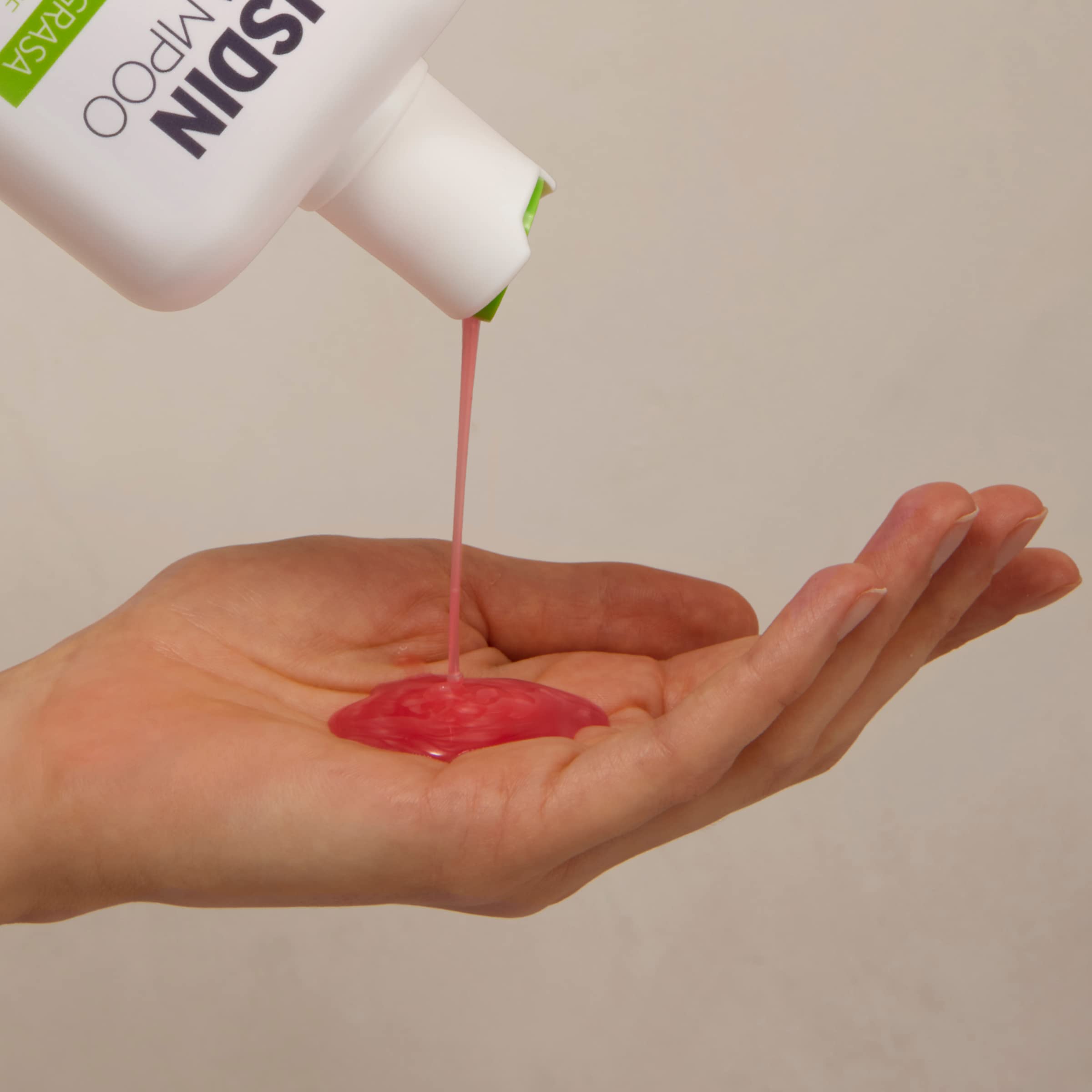 isdin-nutradeica-champ-caspa-grasa-400-ml image 2